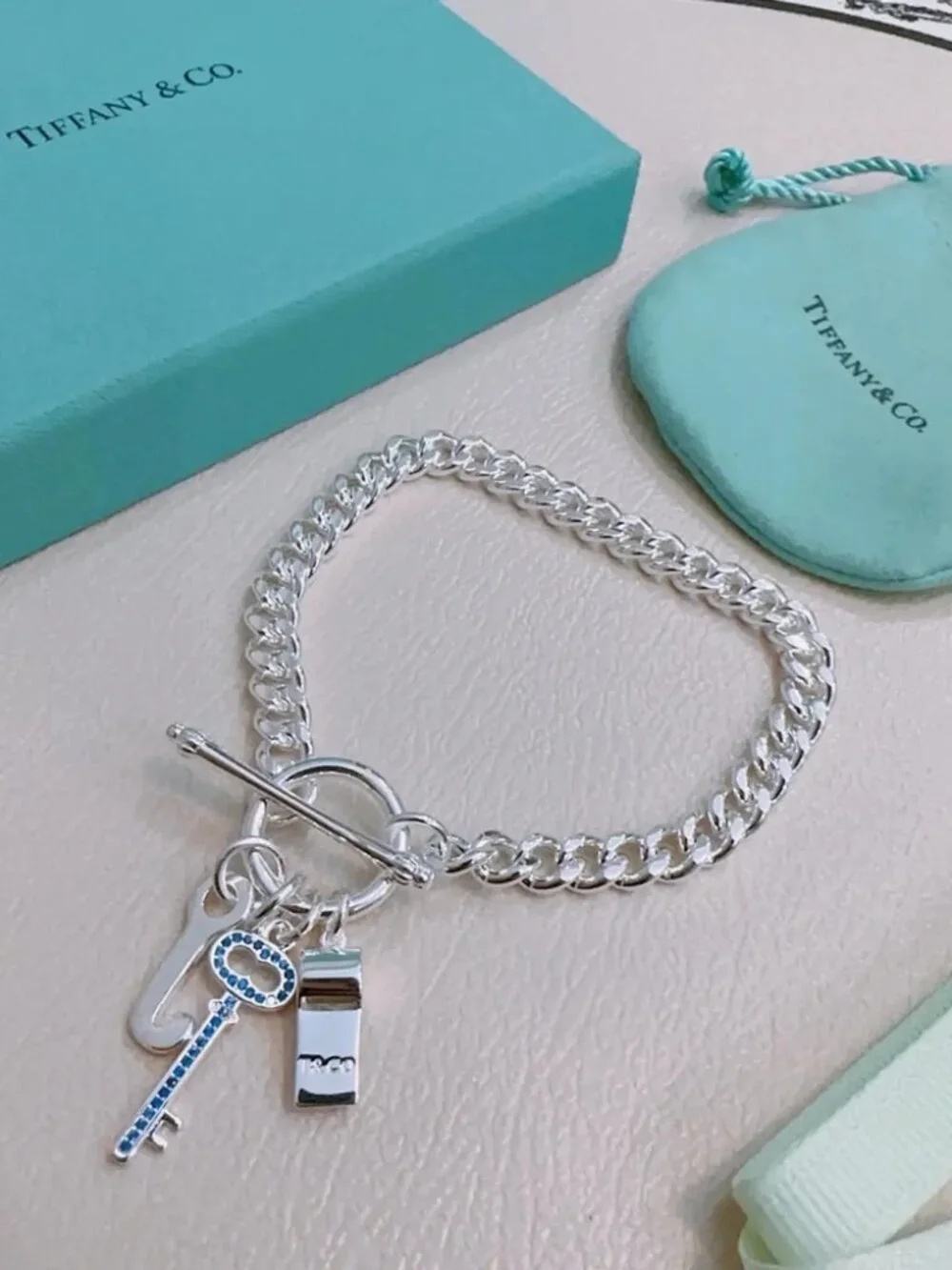 Tiffany & Co. Fine classic Silver Bracelet